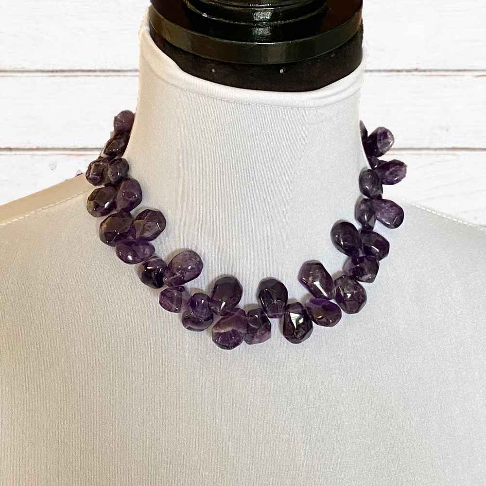 Semi precious stone necklace